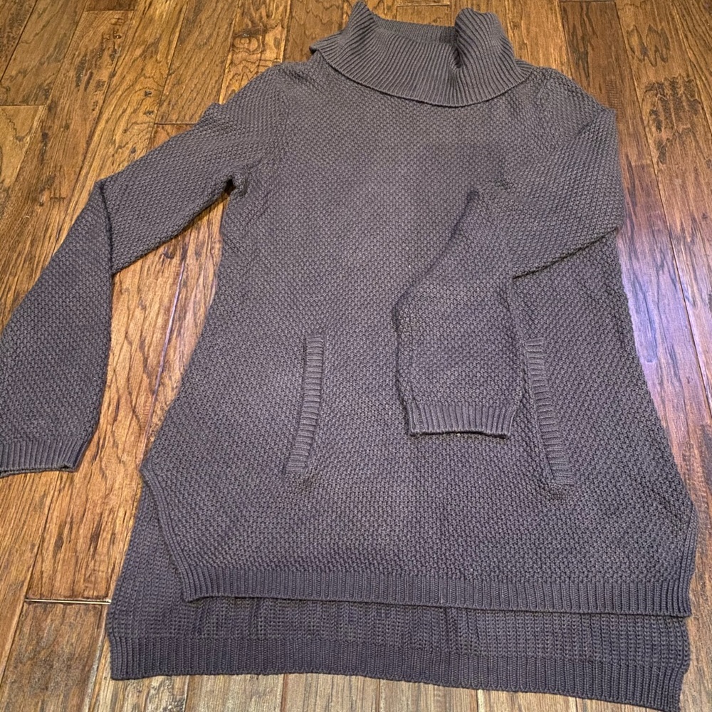 Lou & Grey Longline Turtleneck